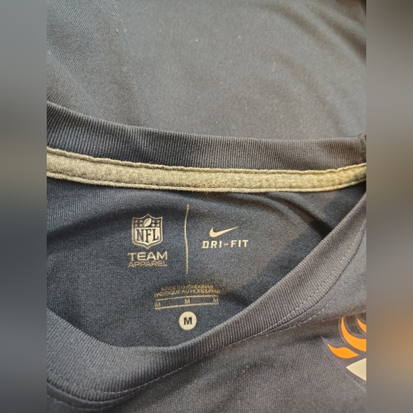 NFL Denver Broncos Navy and Orange Shirt Medium - Picture 3 of 3